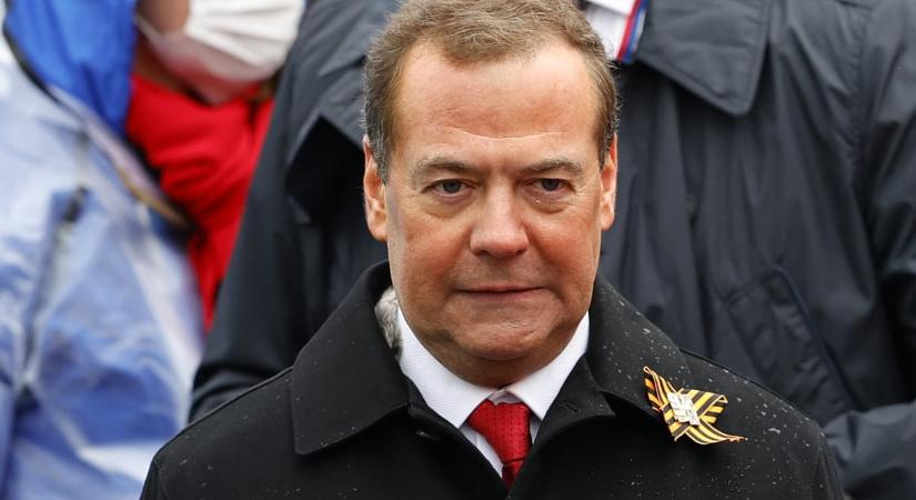 Medvegyev legitim célpontnak nevezte az orosz védelmi minisztérium által listázott európai dróngyártókat