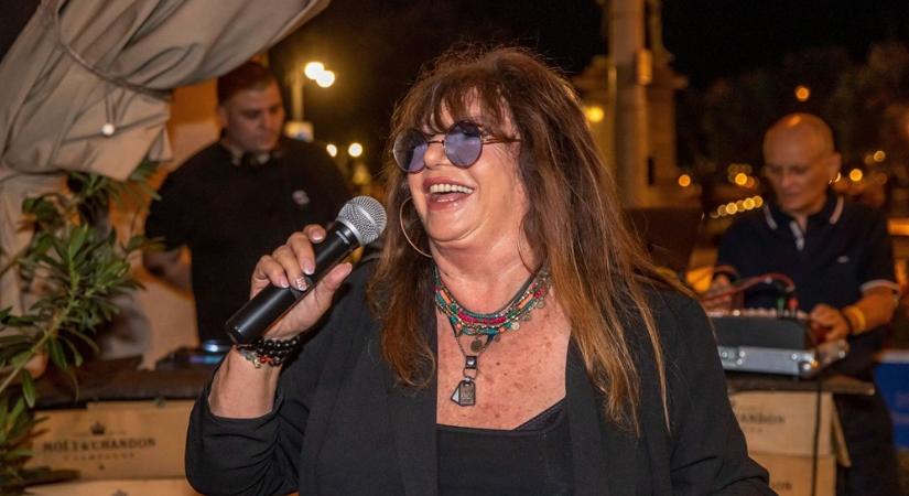 Zalatnay szeretné, ha becsengetnének neki