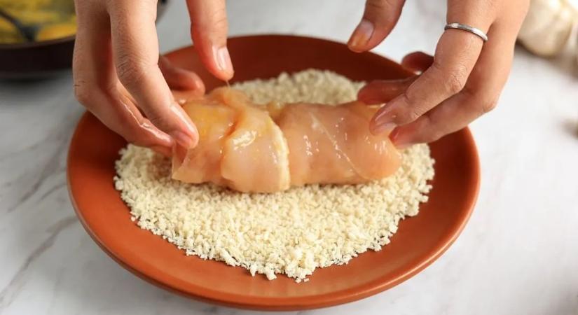 9 egyszerű megoldás, ha elfogyott otthon a zsemlemorzsa