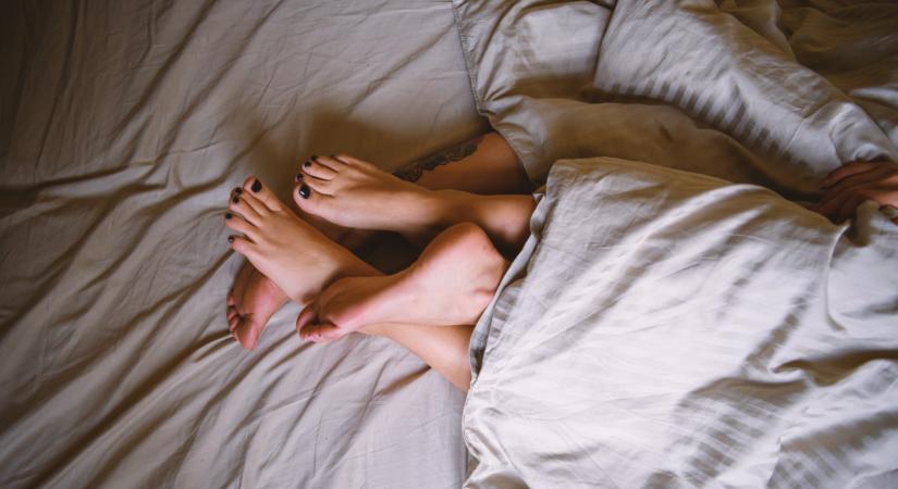 7 szexpóz, amivel sokak szerint gyorsan eshetsz teherbe