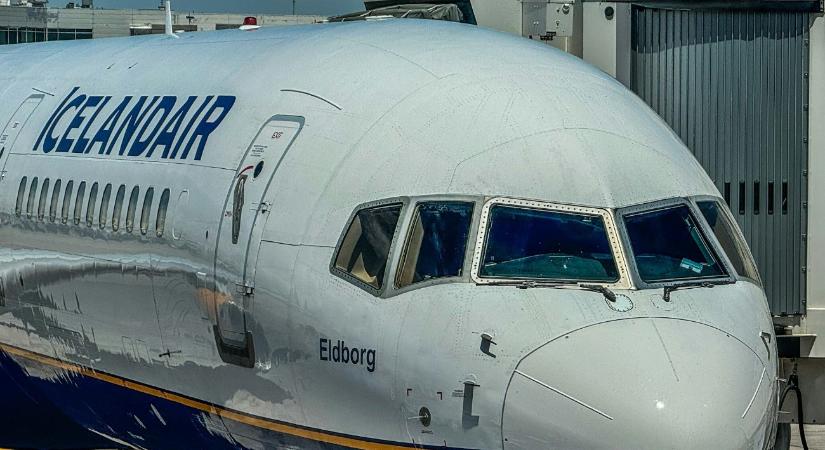 Hajmeresztő dolgot művelt az izlandi légitársaság pilótája egy utasokkal teli géppel – videó
