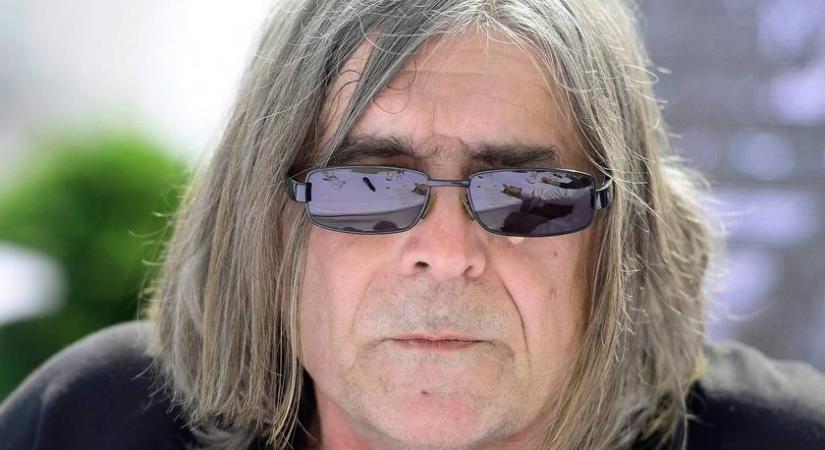 A Piramis énekese 4 éve kapott sztókot: a 72 éves Révész Sándor így él most