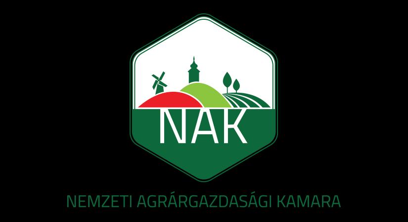 Ingyenes kiadvánnyal segíti az agrárkamara a dísznövény- és zöldségtermesztőket