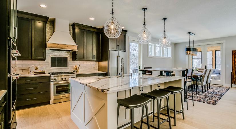 Ez az évtized legnagyobb konyha trendje – az otthonok központjaként is emlegetik