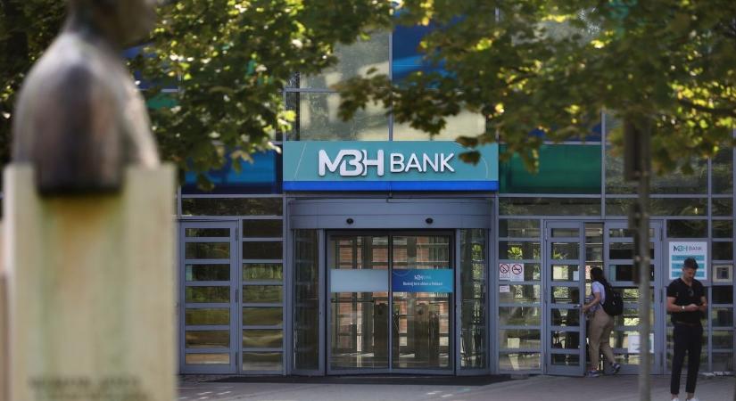 Karbantartás miatt több szolgáltatás is leáll áprilisban ezeknél a hazai bankoknál