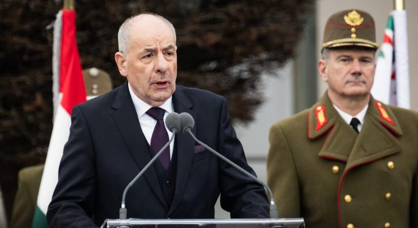 Áder János kinevezte, Novák Katalin áthelyezte, Sulyok Tamás azonnali hatállyal felmentette