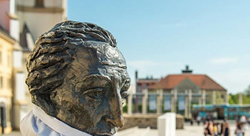 Helikon: az élet – amilyennek lennie kell