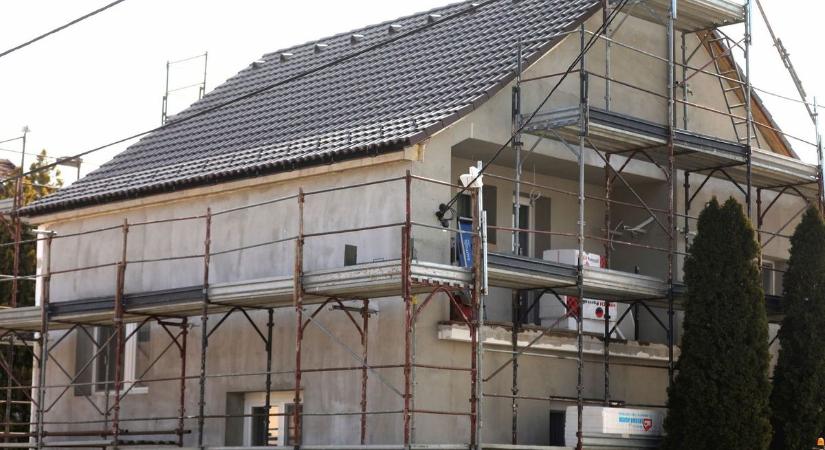 Drága tanulópénz: így vernek át háztulajdonosokat a csalók!