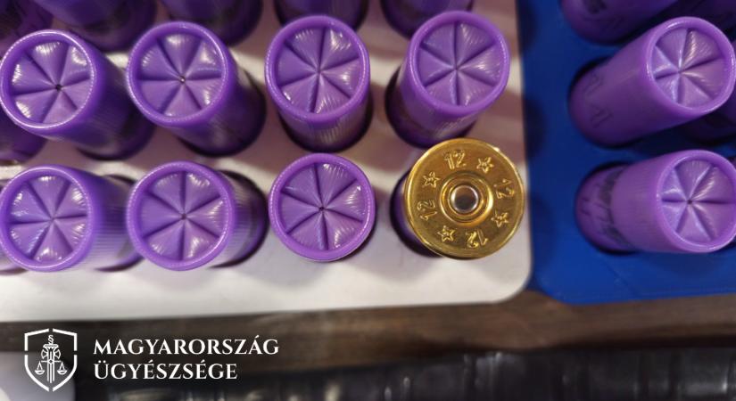 Lőszereket gyártott egy vadász otthon, majd eladta