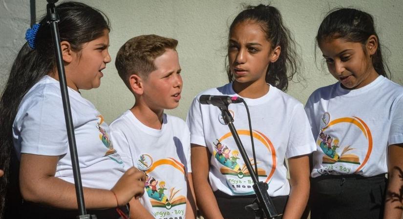 Ismét milliókat áldoztak a hátrányos helyzetű gyerekekre Hevesben az önzetlen támogatóik