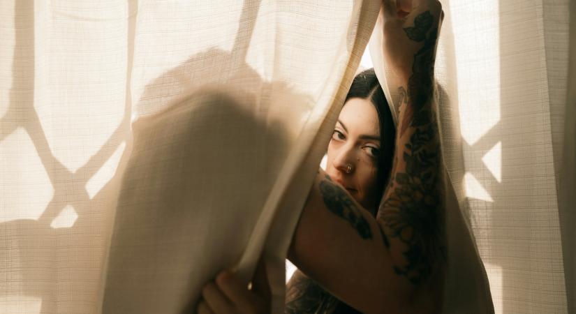 Megszegtem egy szabályt és csókolóztam: 10 dolog, ami a legutóbbi swinger-bulinkon történt