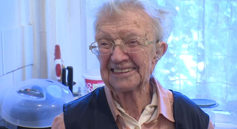 Gizi néni Magyarország egyik legidősebb embere – 109 évesen igazi „futóbajnok”