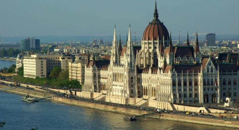 Megkezdődnek az Országgyűlés alakuló ülését előkészítő tárgyalások, kövesse élőben!