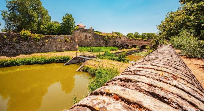 A fővárostól nem messze, a tatai térségben is van élet: na és persze munka is!