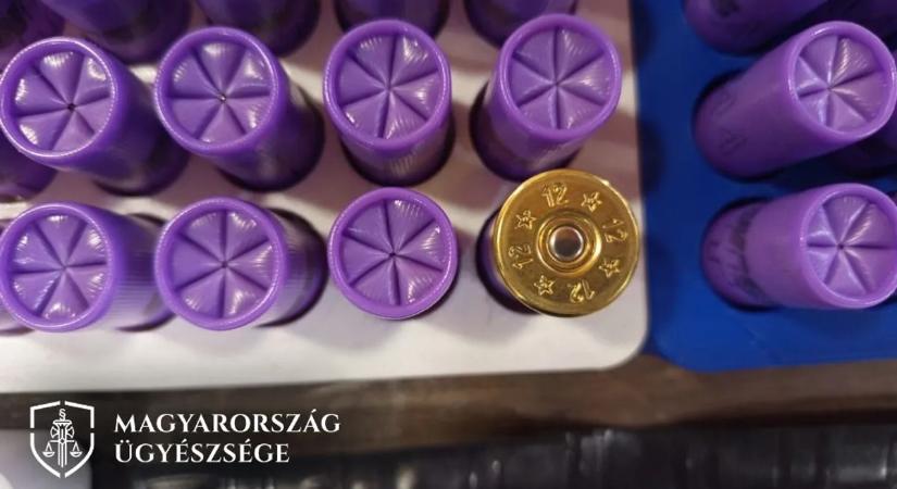 Otthonában gyártott lőszereket, de hamar megbukott a mellékkereset