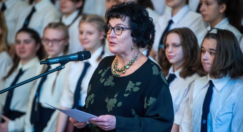 Kicsoda Rubovszky Rita? Jó viszonyt ápolt az Orbán-kormánnyal, de lelkiismereti kérdésekben nem igazodott