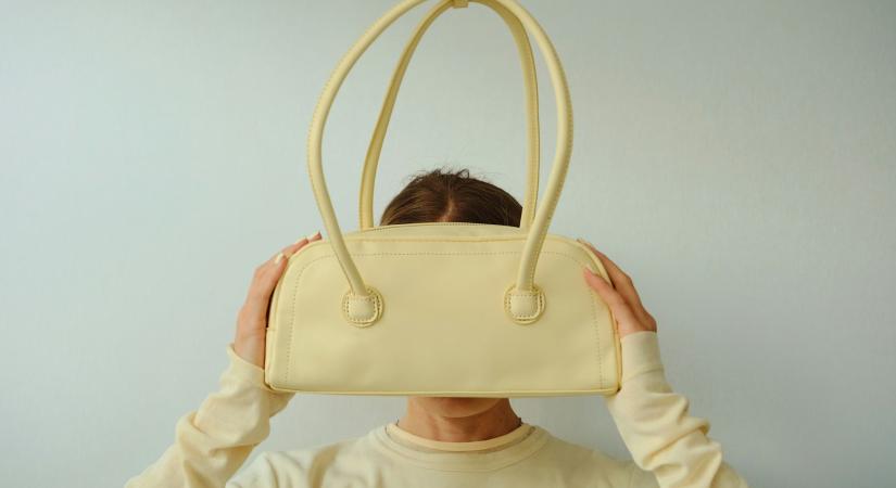 Amerre nézünk vajsárgát látunk – Így viseld a tavasz legnagyobb színtrendjét