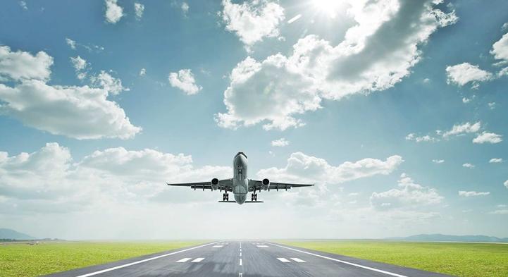 Energiaválság: hat hétre elég kerozin maradt a piacon, összeomolhat az európai légi közlekedés