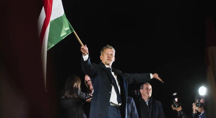 Válság a Fidesz háttérszervezeténél: Tömeges elbocsátások a Digitális Demokráciafejlesztési Ügynökségnél