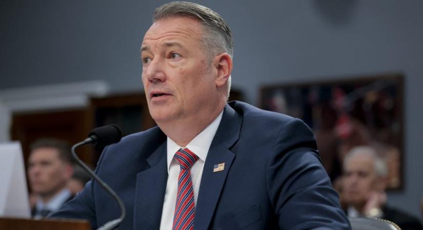 Május végén távozik az Egyesült Államok leggyűlöltebb ügynökségének igazgatója