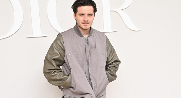 Victoria Beckham megtörte a csendet a fia eltávolodásáról és a családi viszályról