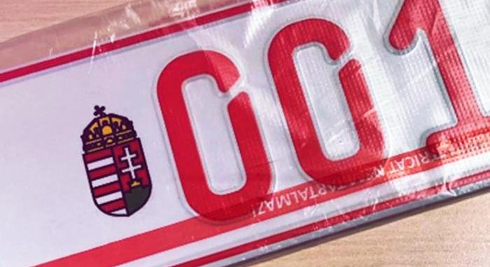 Akinek ilyen rendszáma van, mostantól kedvezményt kap Magyarországon