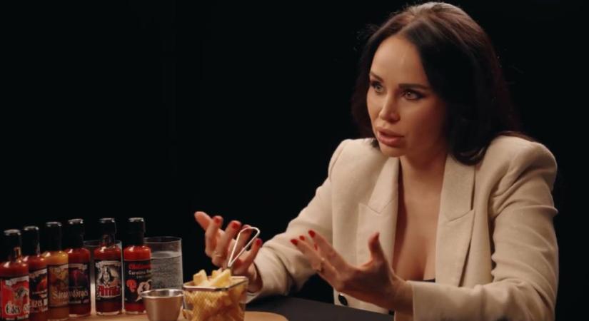 Sáfrány Emese a felnőttfilmes karrierjéről: „Nekem az már egy könyv a polcon, amit bezártam”