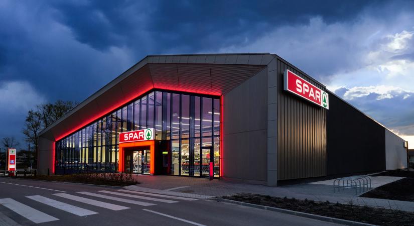 Jó döntés már 35 éve - vásárolj a SPAR-ban, és nyerj egy álomlakást!