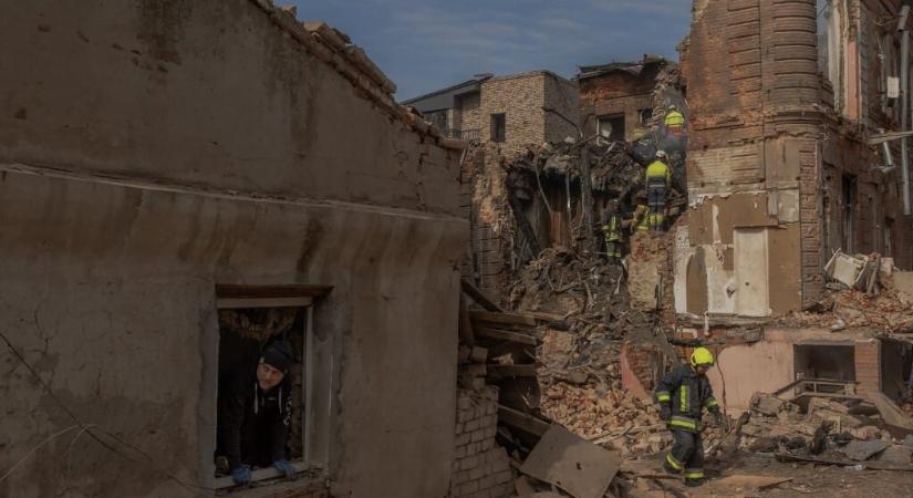 Az orosz hadsereg 172 csapásmérő drónnal és egy ballisztikus rakétával támadta Ukrajnát éjszaka