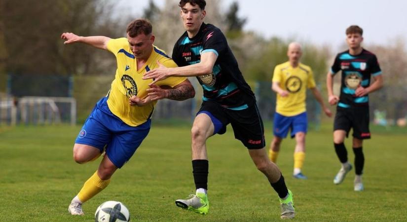 A Toponár a Somogysárdot fogadja, míg a Nagyatád Jutában lép fel