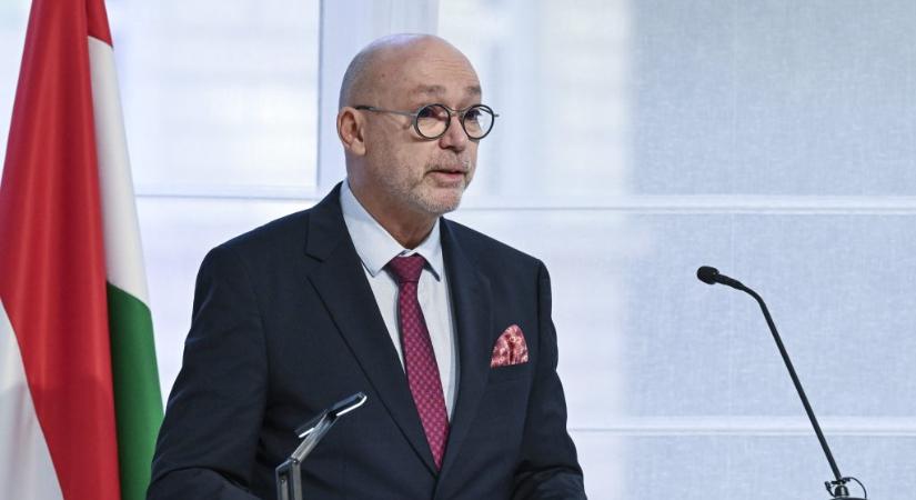 Az adatvédelmi hatóság figyelmeztetést adott ki: az iratmegsemmisítés bűncselekmény