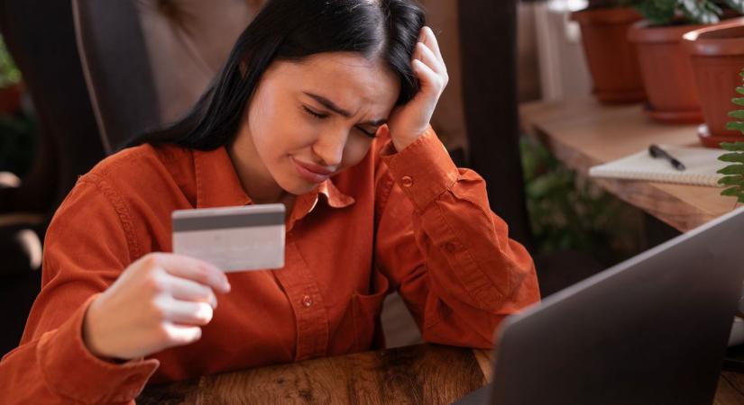 Álbefektetők csaltak ki milliókat a mosonmagyaróvári nő zsebéből