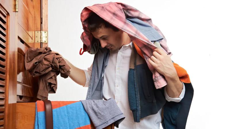 Ömlik a ruha a szekrényedből? Csak erre a 10 darabra van szükséged a jó stílushoz