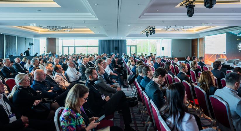 Mit ér az energiamenedzsment, ha vállalati? – Stratégiai válaszok a Portfolio szakmai fórumán