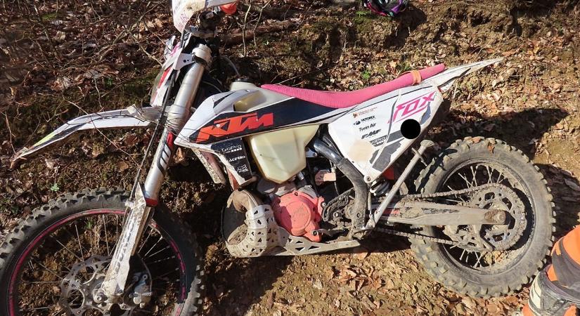 Micsoda pusztítás: motoros bajnokot is elcsíptek