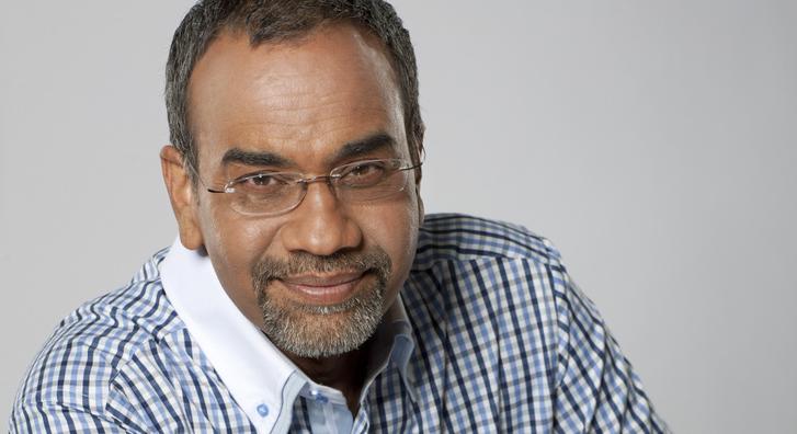 Stand-up humorista lesz Joshi Bharat, jövő héten indul a turnéja