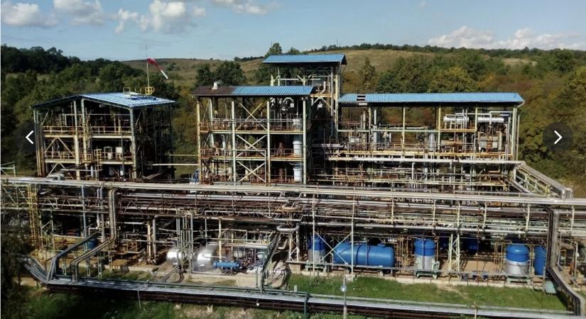 Éhségsztrájkolnak a sajóbábonyi vegyipari cég dolgozói