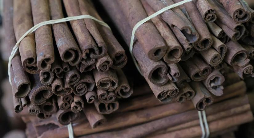 Ez a közkedvelt fűszer kis mennyiségben áldás, nagyban viszont veszélyes lehet!