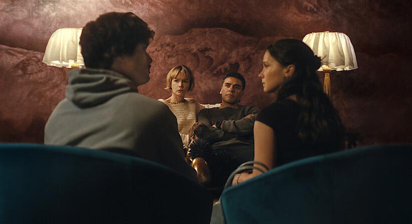 Mit nézzek? Csak CSÜTÖRTÖKÖN 5 új film és sorozat jött streamingre (április 16. – Netflix, HBO Max)