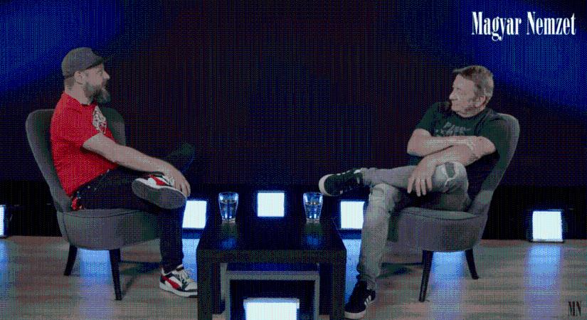 Bayer Zsoltnak most halvány dunsztja sincs arról, hogy van-e visszaút