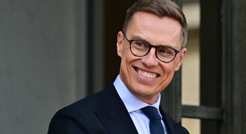 Diplomáciai örömmámor: A finn elnök négy napja mosolyog a magyar választás miatt