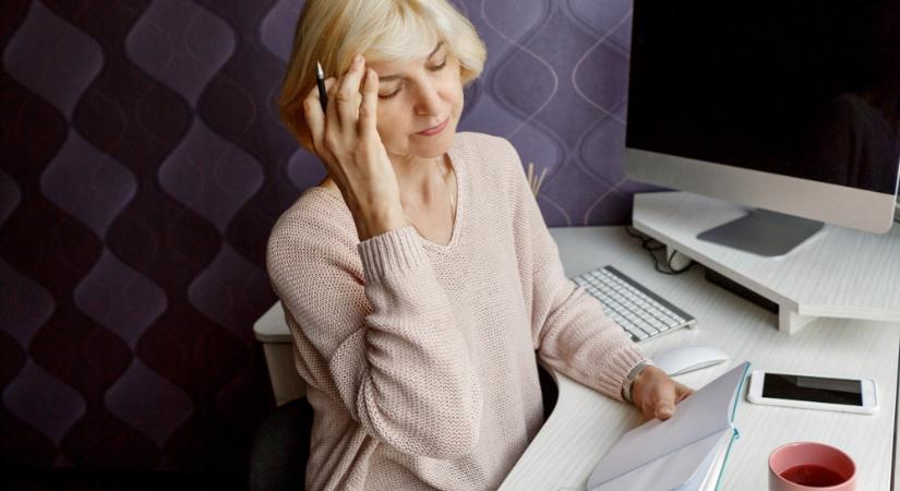 A menopauza és az 'agyi köd': munkahelyi kihívások és a HR szerepe