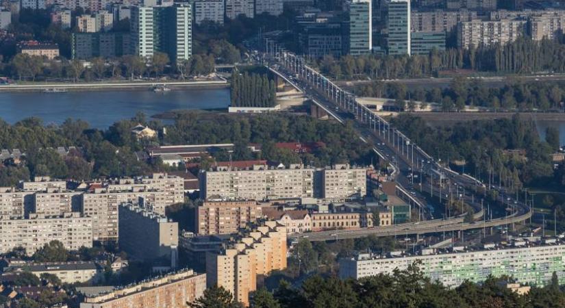 Messziről kerüld ezt a hidat hétvégén: tavaszi nagytakarítás lesz