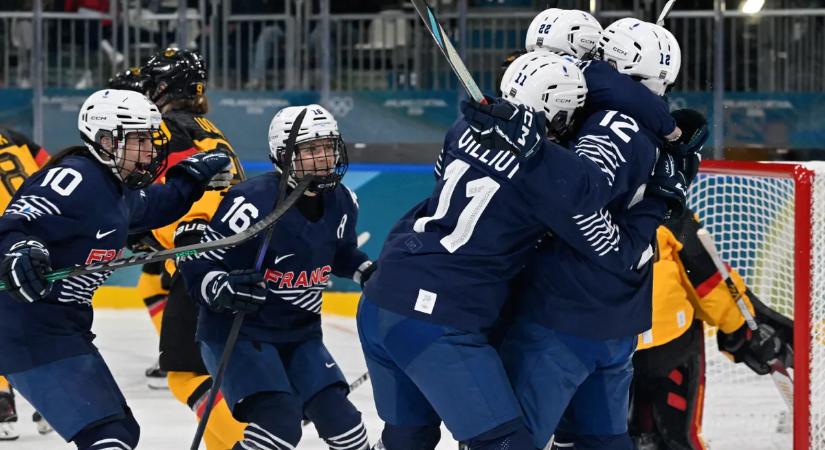 Női hoki-vb: Kína kiesett, de legalább gólt szerzett