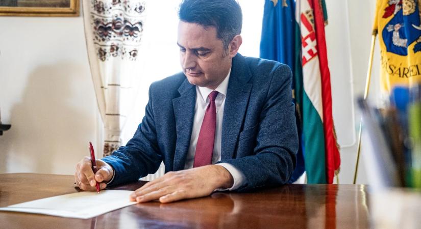 „Nehogy Tiborczékhoz kerüljön a 263 milliónk!” – egy magyar település nem utalja el a szolidaritási adót