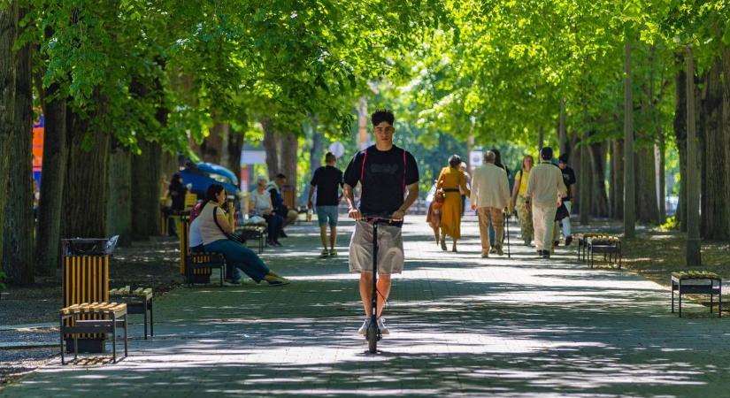 Le az utcára, ki a térre! Igazi ajándék lesz a szombati időjárás Hajdú-Biharban