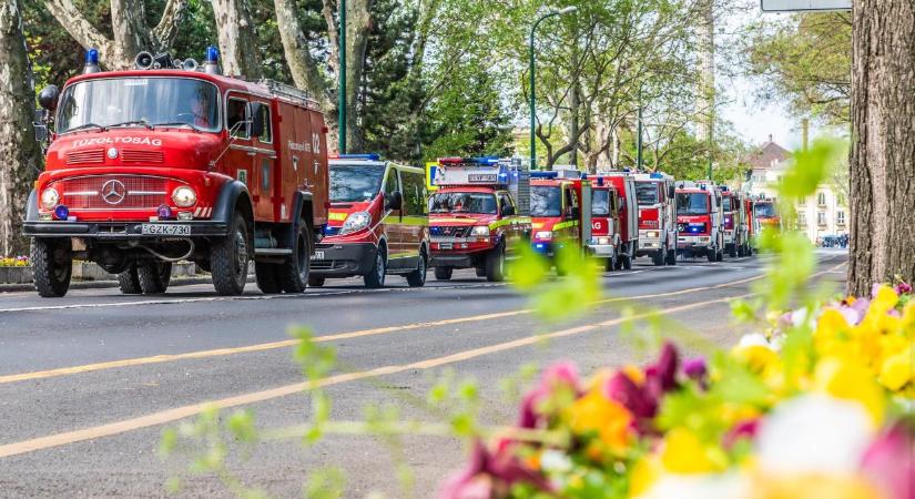Tűzoltónap és látványos bemutatók Hajdúszoboszlón