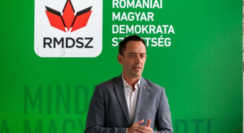 Csoma Botond: az RMDSZ-nek jó kapcsolatot kell ápolnia a mindenkori magyar kormánnyal