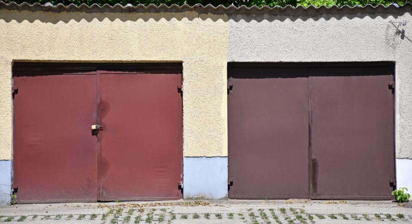 Hidegzuhany a magyar autósoknak: brutálisan kilőttek a garázsárak, elképesztő összegeket kérnek a beállókért