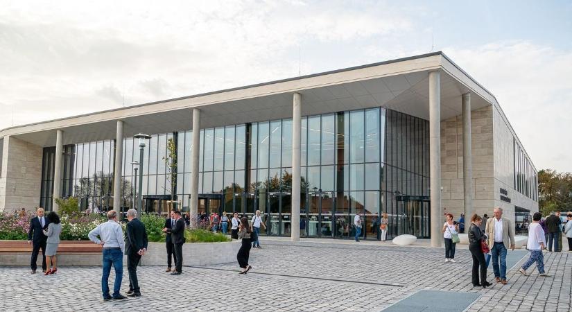 Borul a bili a luxusszálloda-bizniszben: balatonfüredi szál is felmerült a Hotel & More-botrányban